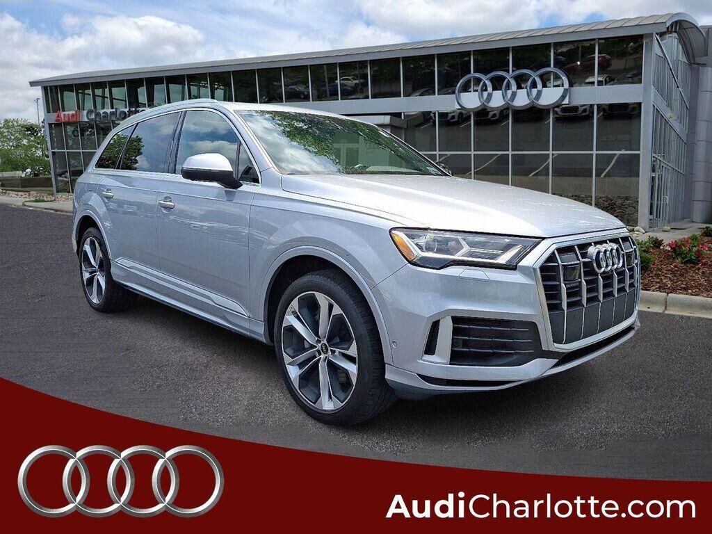 2022 AUDI Q7