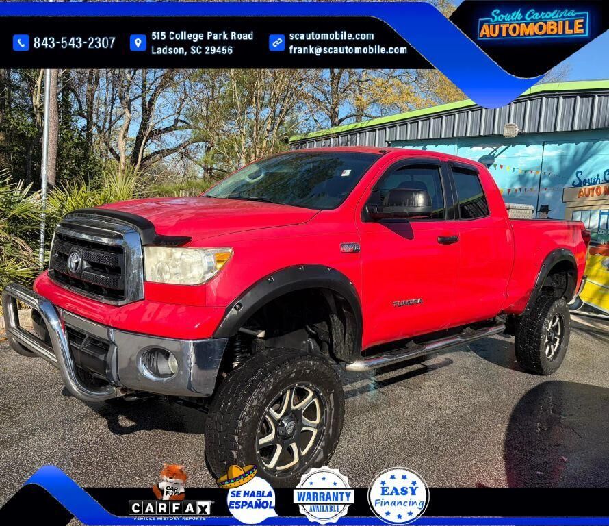 2010 TOYOTA Tundra