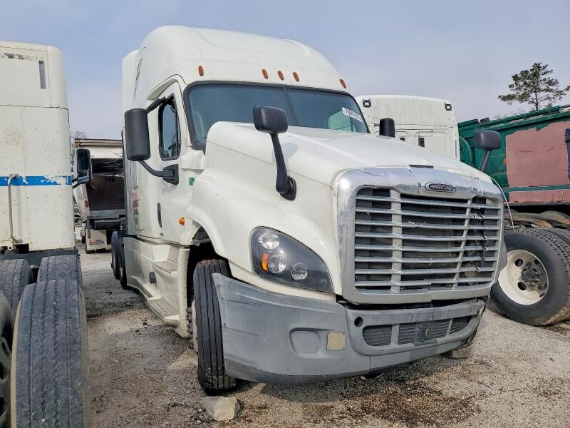 2019 FREIGHTLINER Cascadia