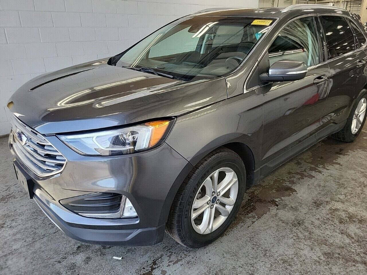 2020 FORD Edge