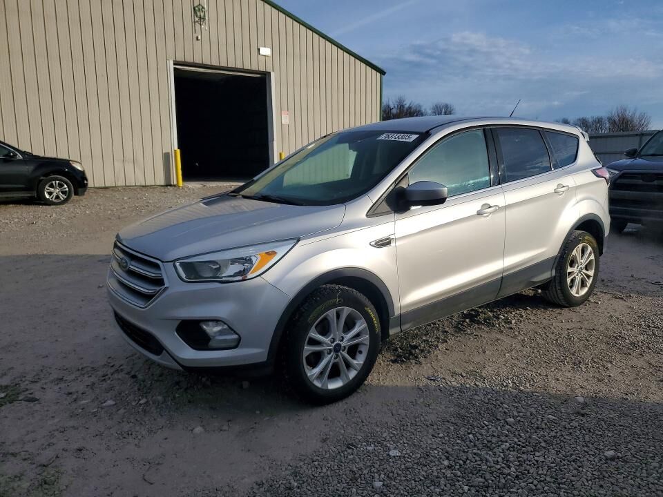 2017 FORD Escape