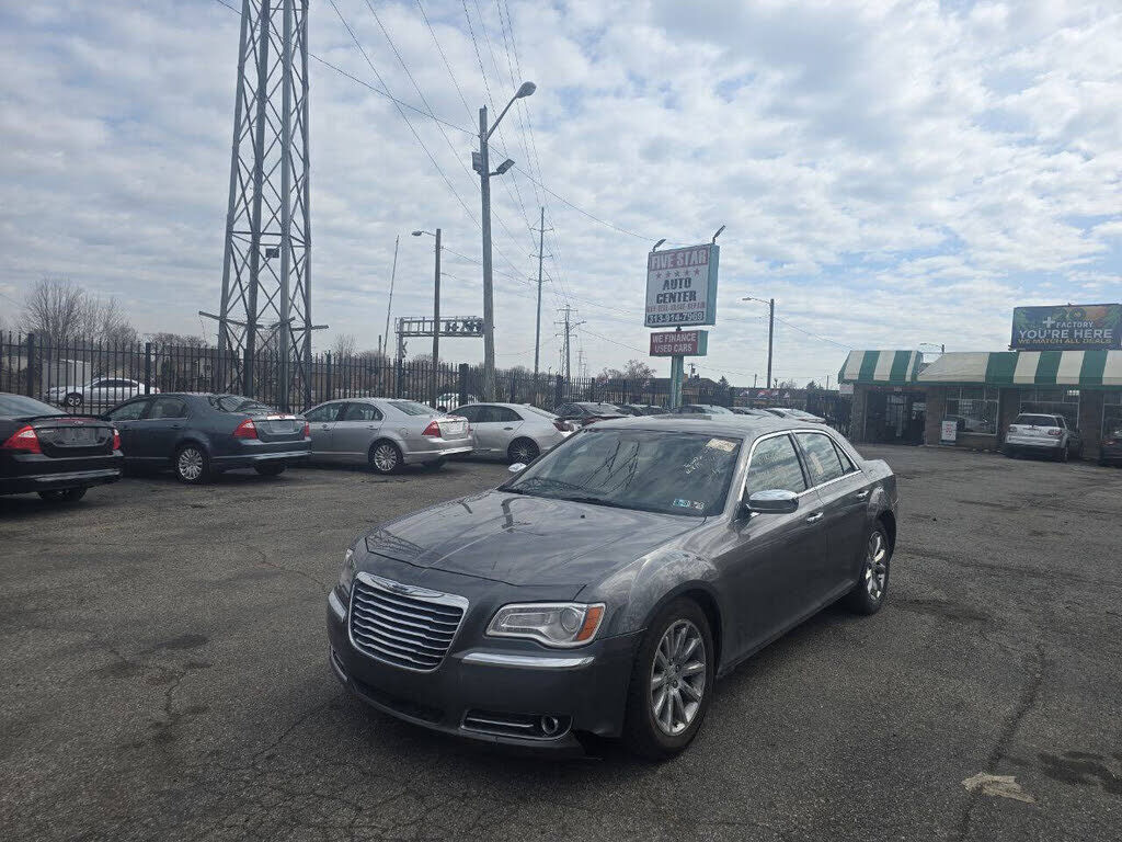 2011 CHRYSLER 300