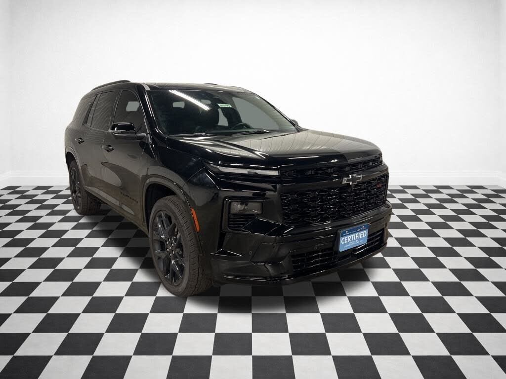 2024 CHEVROLET Traverse