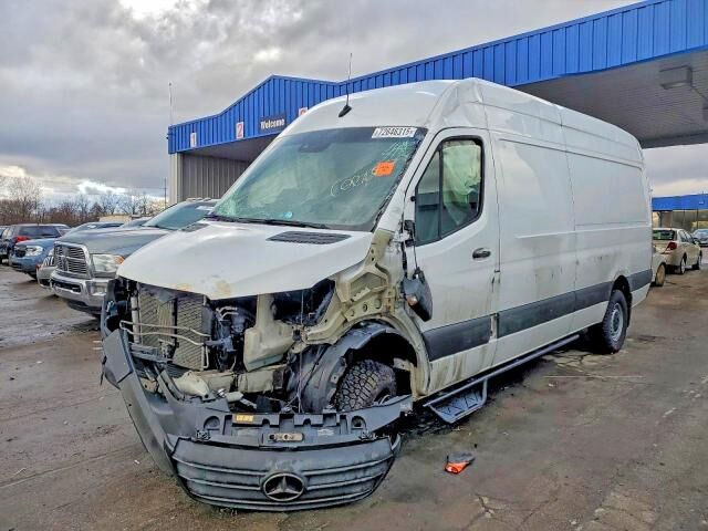2022 MERCEDES-BENZ Sprinter