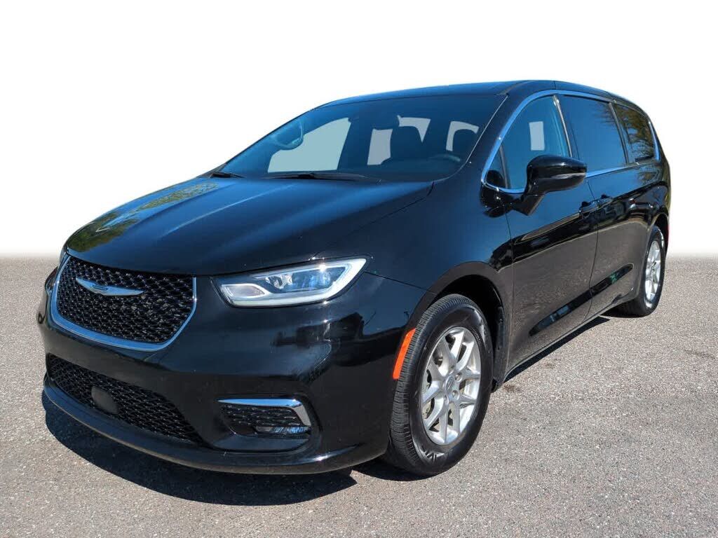 2025 CHRYSLER Pacifica