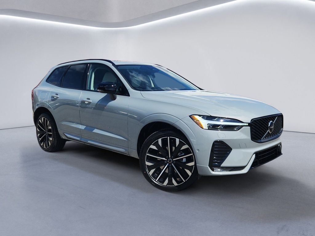 2026 VOLVO XC60