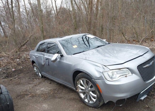 2017 CHRYSLER 300