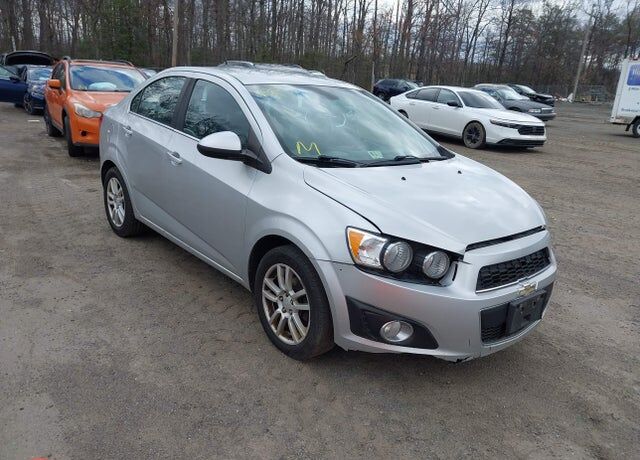 2013 CHEVROLET Sonic