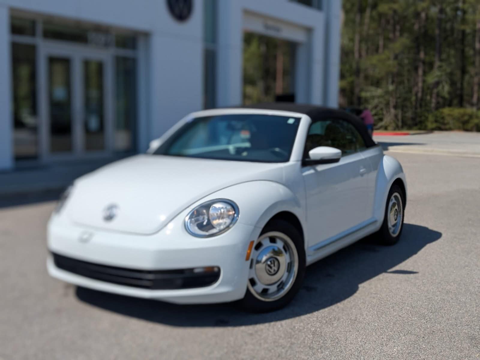 2015 VOLKSWAGEN Beetle