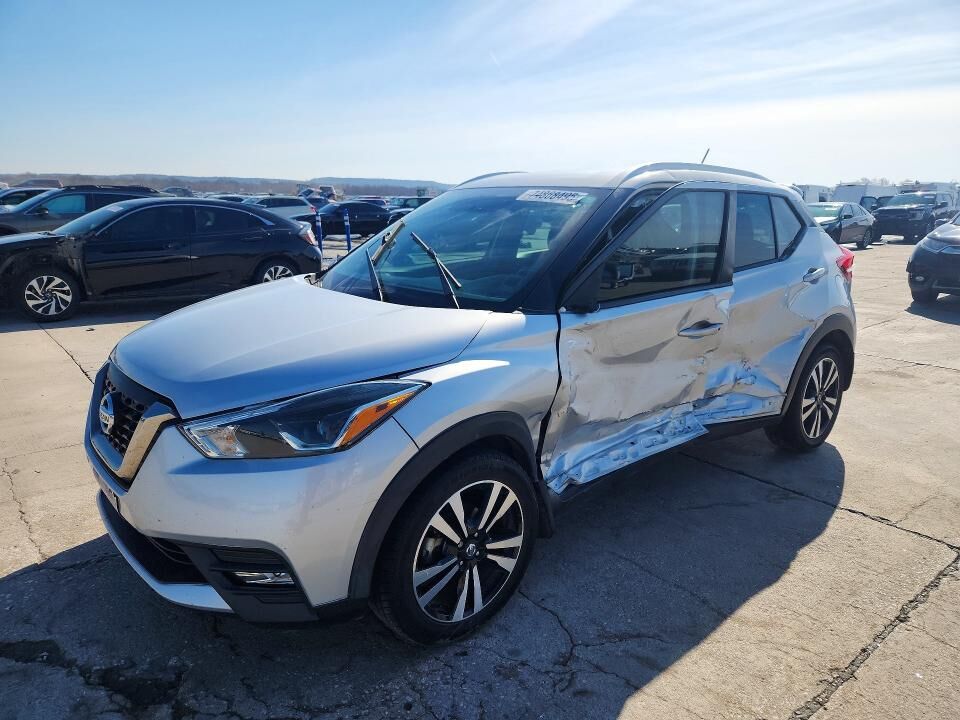 2019 NISSAN Kicks