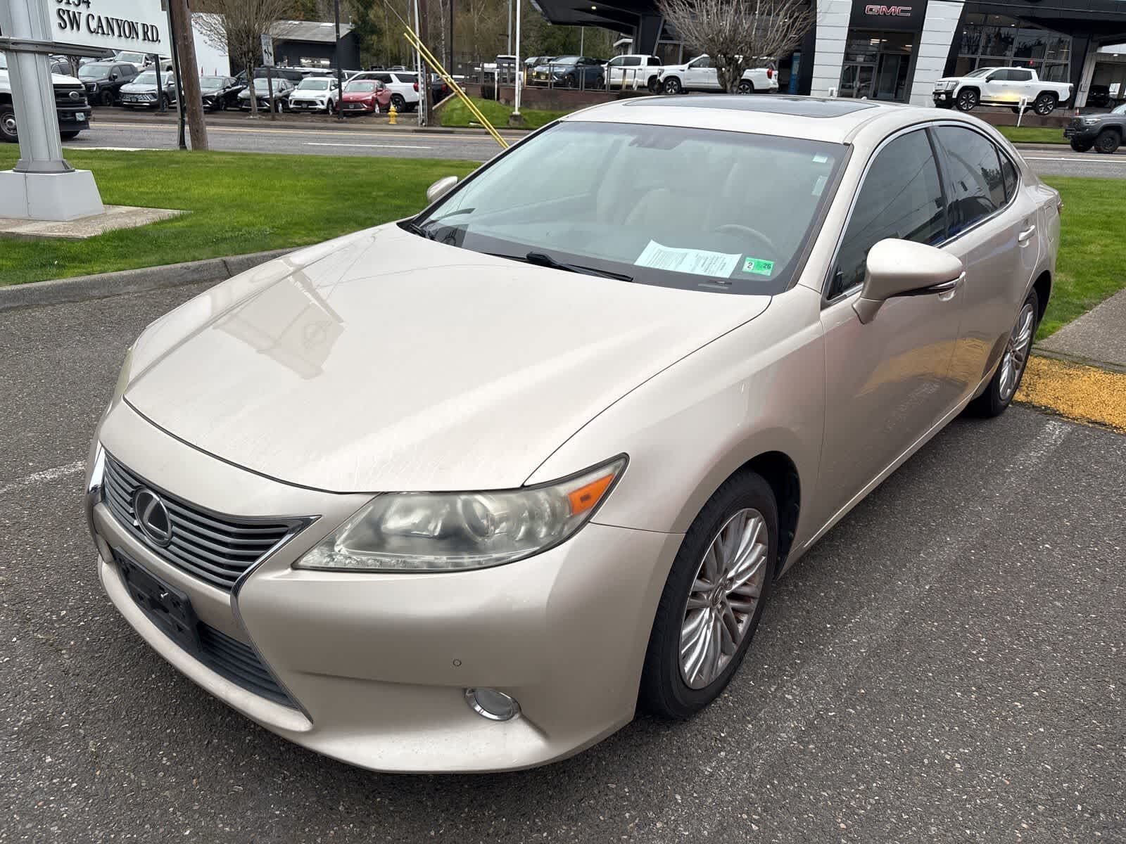 2013 LEXUS ES