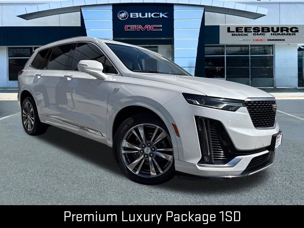 2021 CADILLAC XT6