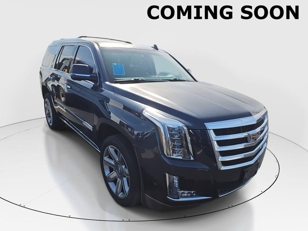 2017 CADILLAC Escalade