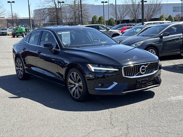 2020 VOLVO S60