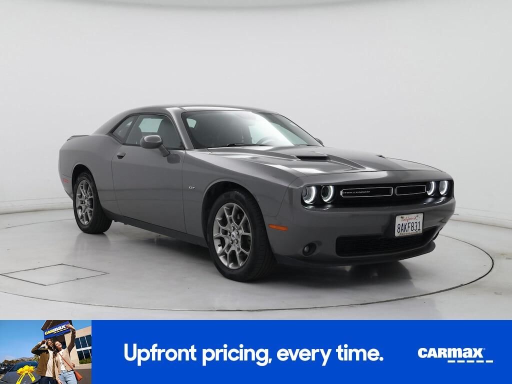 2017 DODGE Challenger