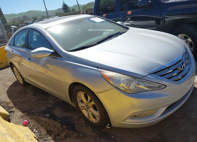 2011 HYUNDAI Sonata