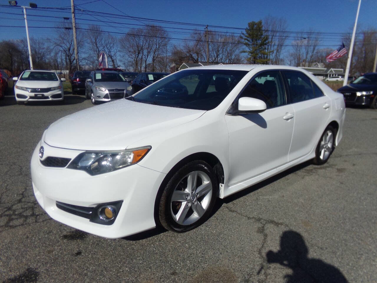 2014 TOYOTA Camry