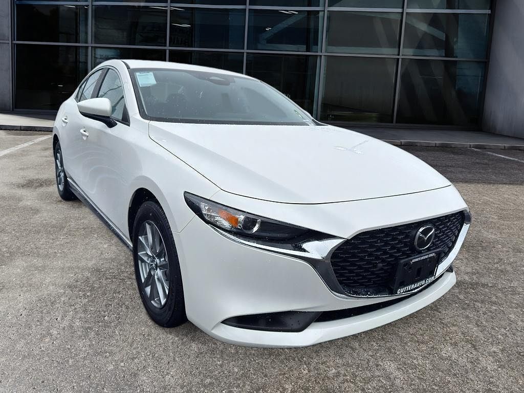2026 MAZDA Mazda3