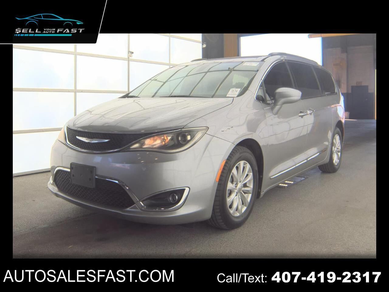 2017 CHRYSLER Pacifica