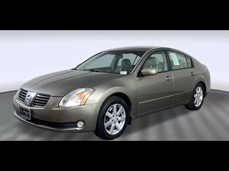 2004 NISSAN Maxima