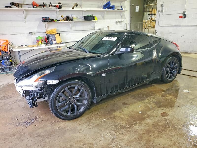 2018 NISSAN 370Z