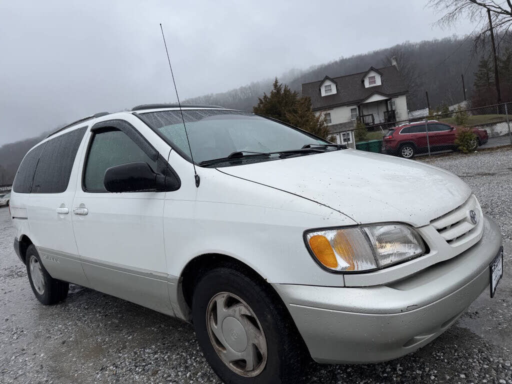 2000 TOYOTA Sienna