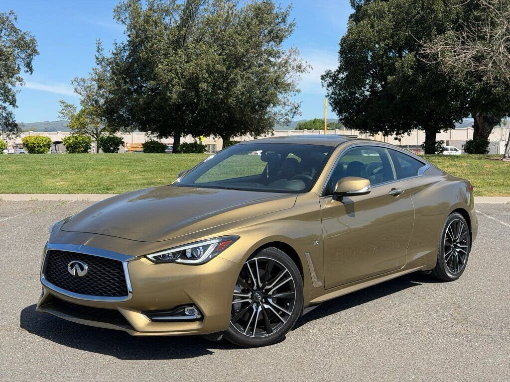 2018 INFINITI Q60