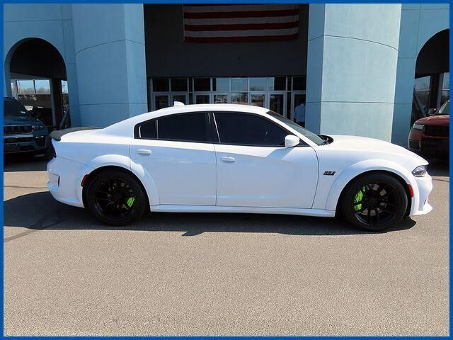 2020 DODGE Charger