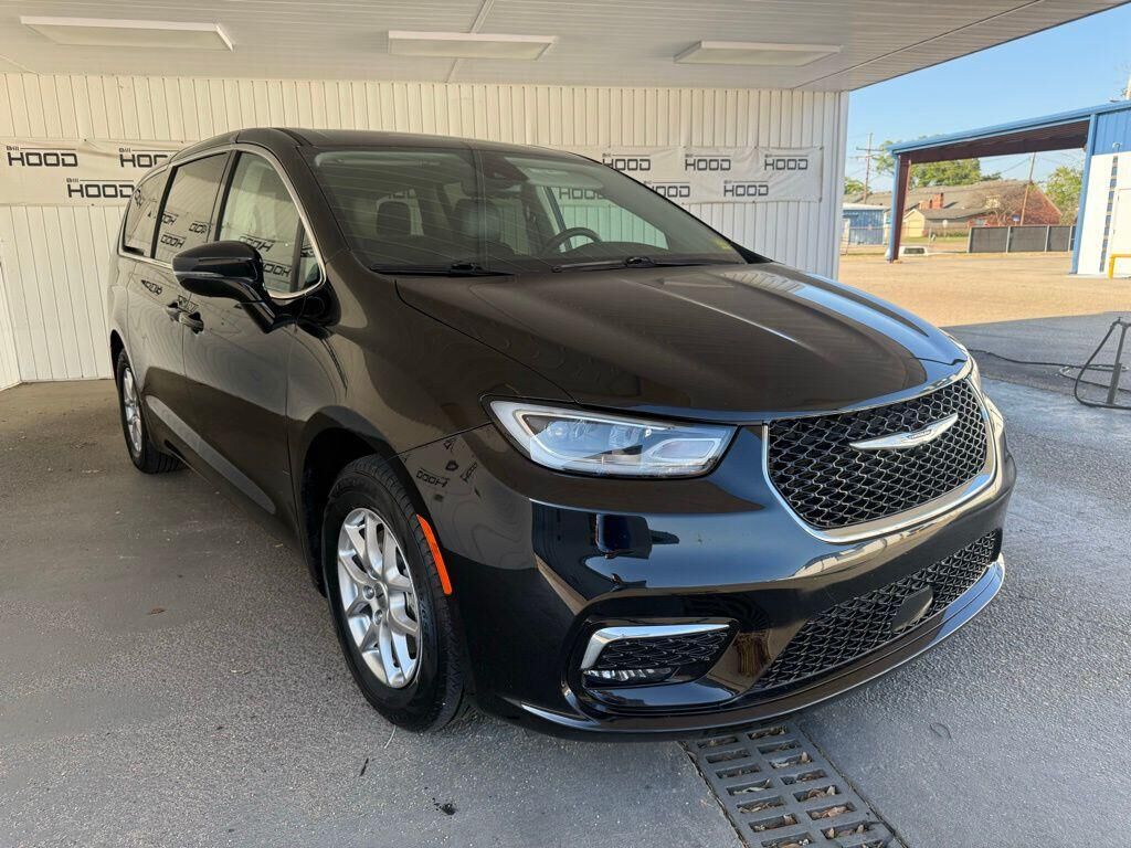 2024 CHRYSLER Pacifica