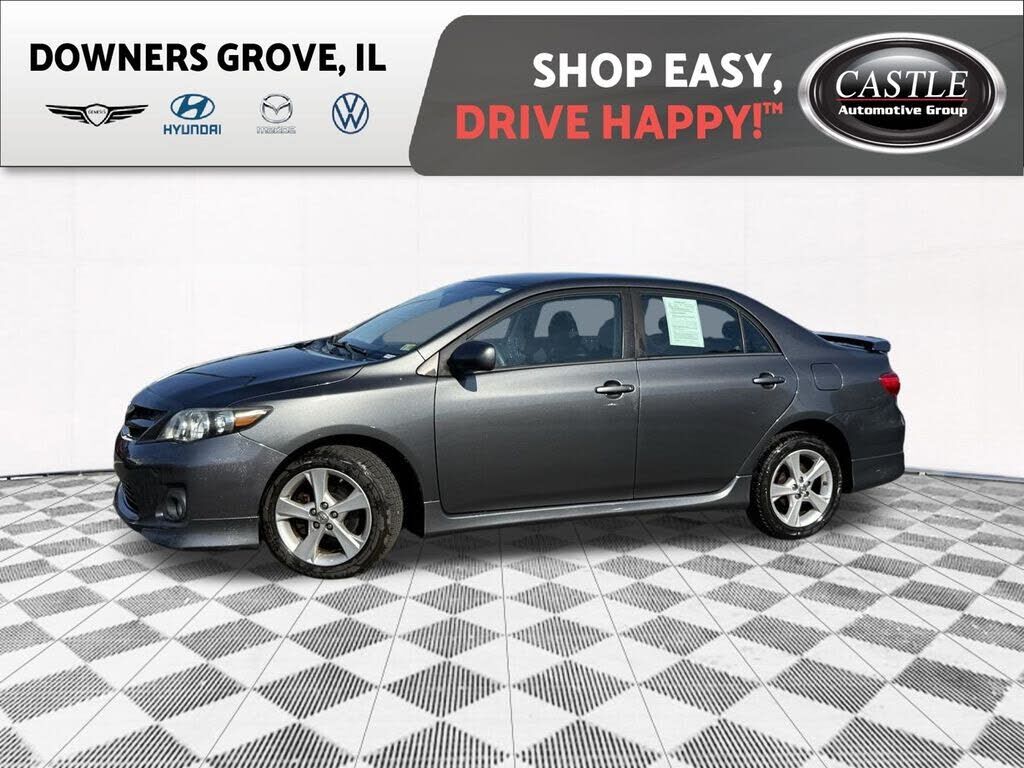 2013 TOYOTA Corolla