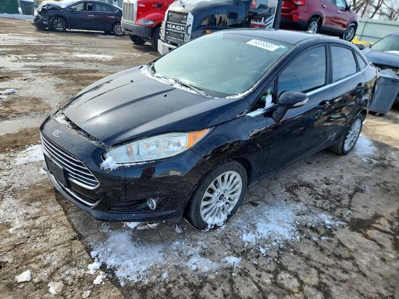 2016 FORD Fiesta