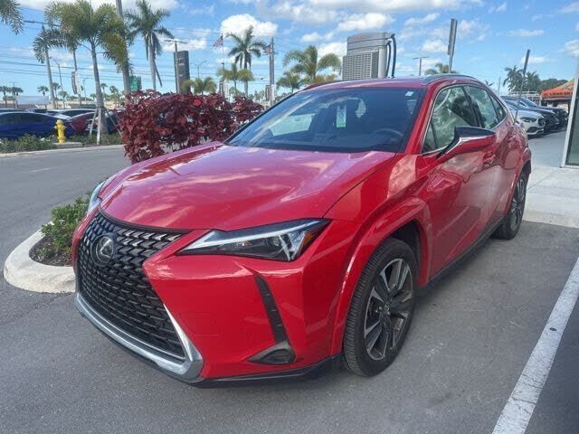 2024 LEXUS UX