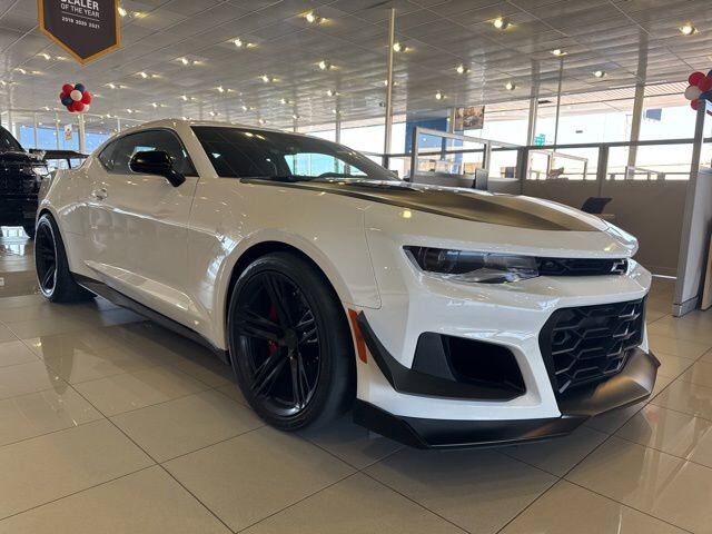 2022 CHEVROLET Camaro