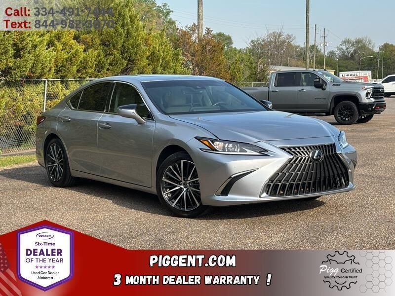 2024 LEXUS ES