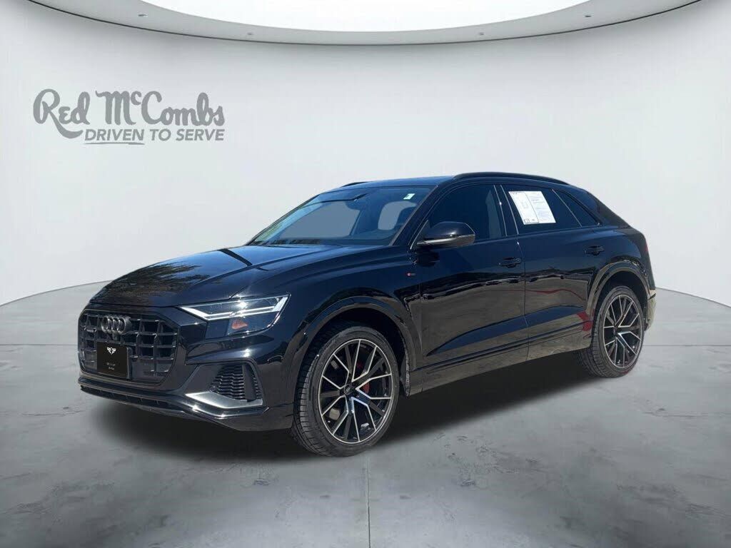 2021 AUDI Q8