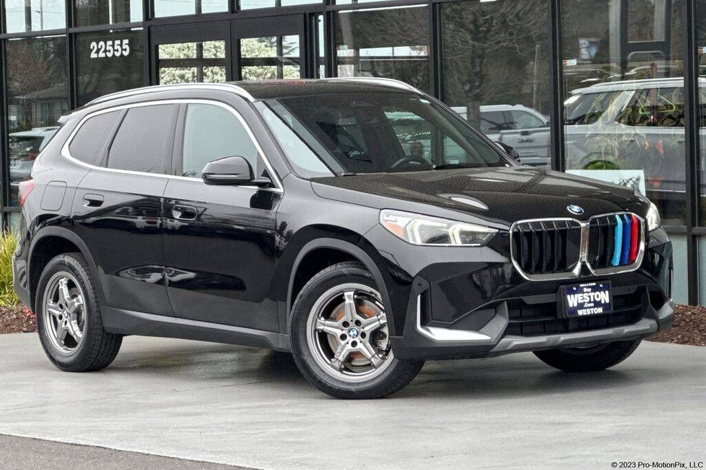 2023 BMW X1