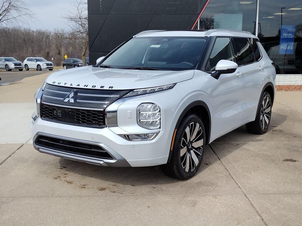 2026 MITSUBISHI Outlander