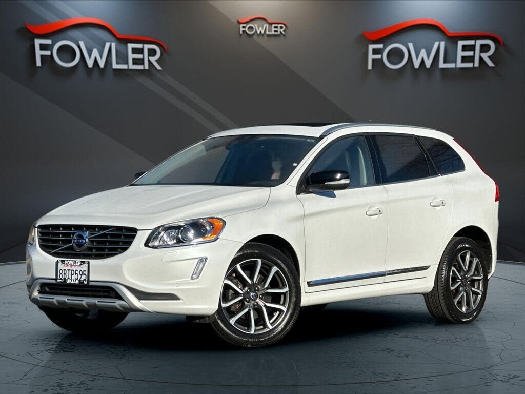 2017 VOLVO XC60