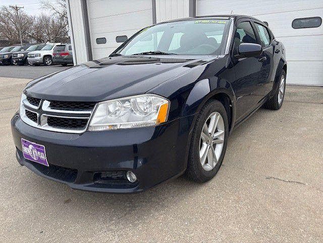 2011 DODGE Avenger