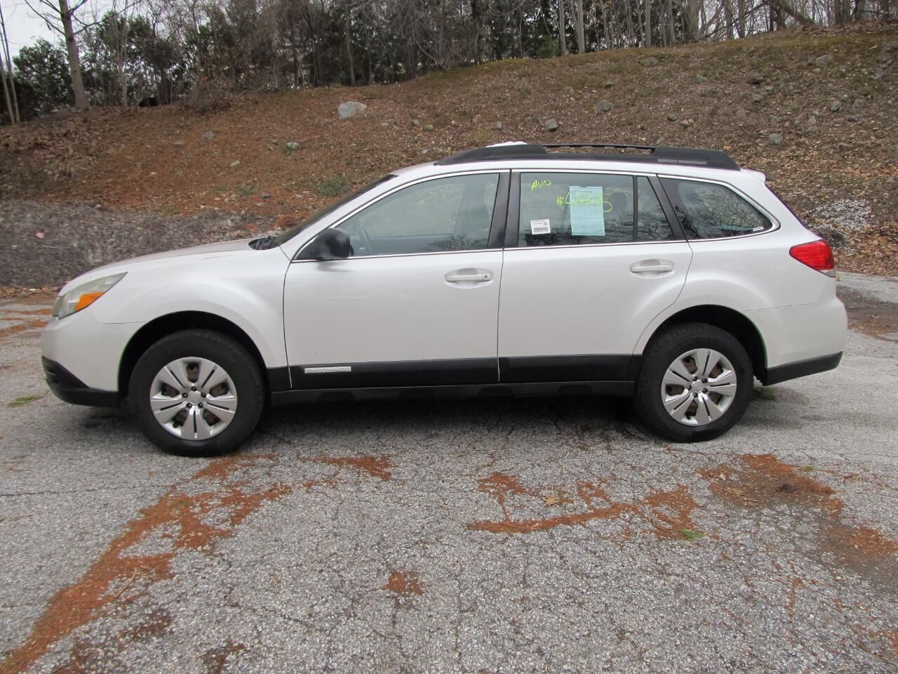 2011 SUBARU Outback