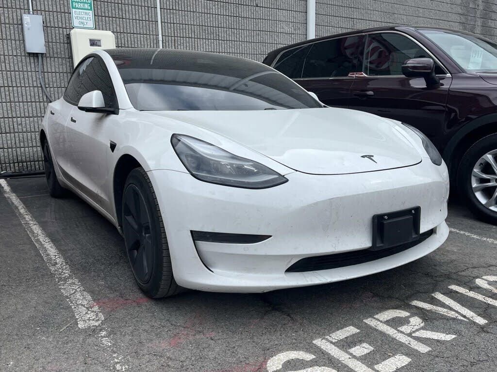 2021 TESLA Model 3