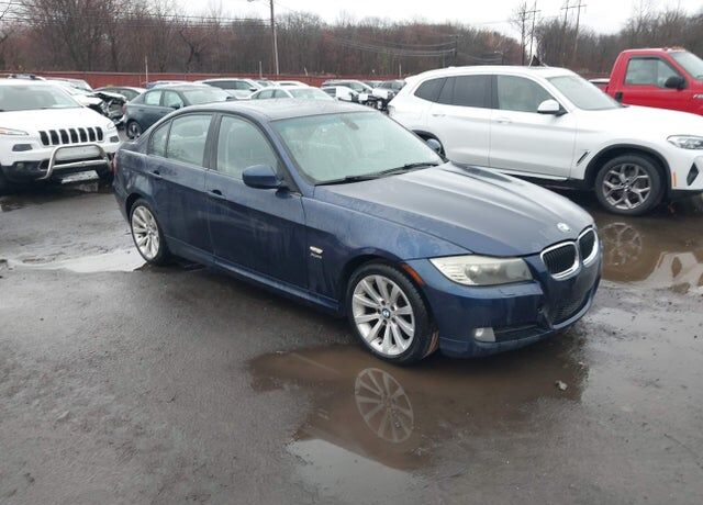 2011 BMW 3 Series