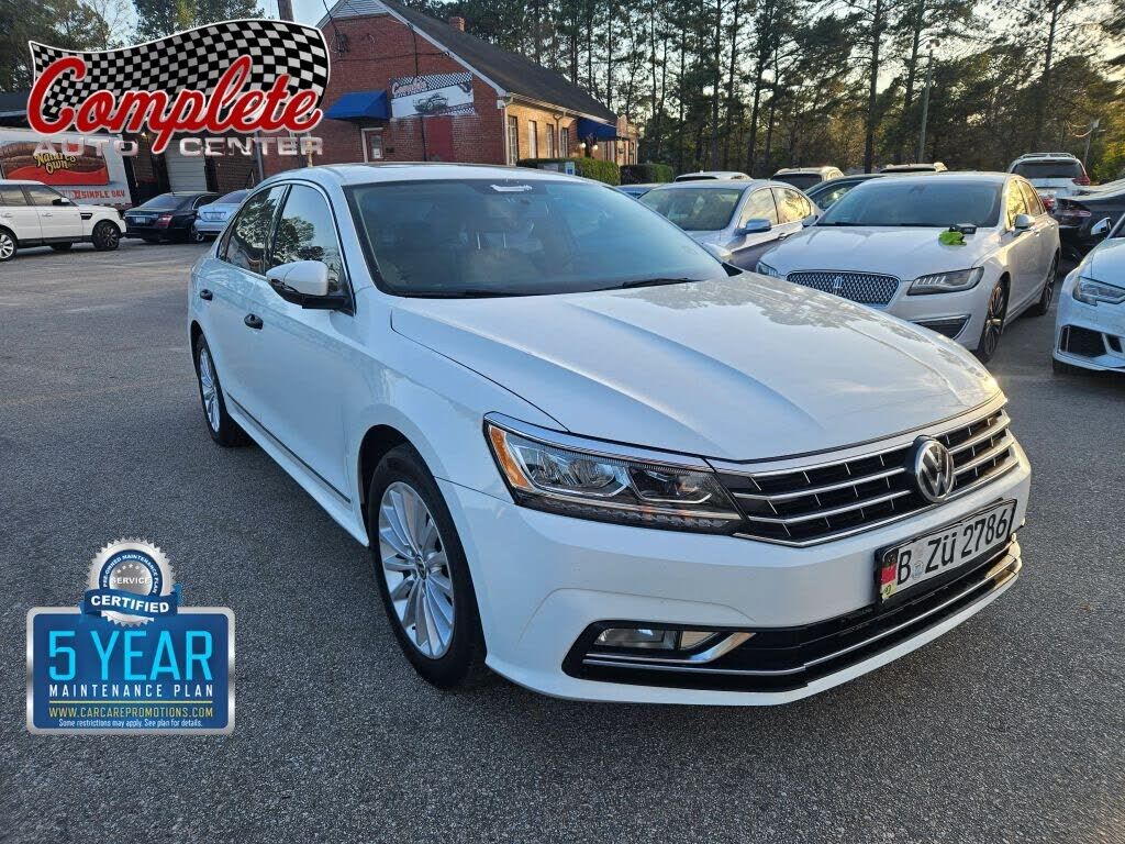 2016 VOLKSWAGEN Passat