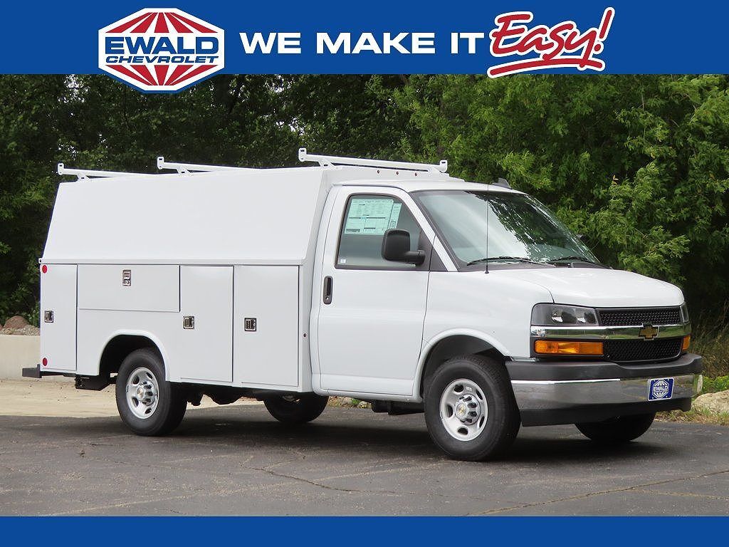 2025 CHEVROLET Express