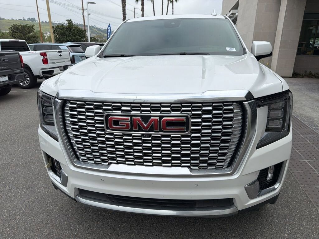 2023 GMC Yukon XL