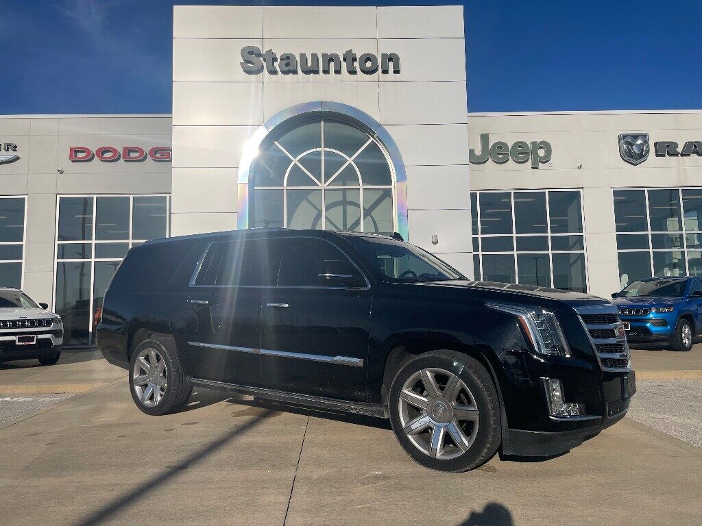 2016 CADILLAC Escalade