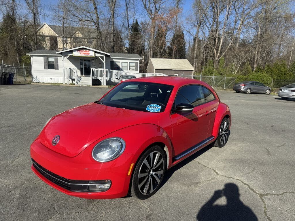 2012 VOLKSWAGEN Beetle