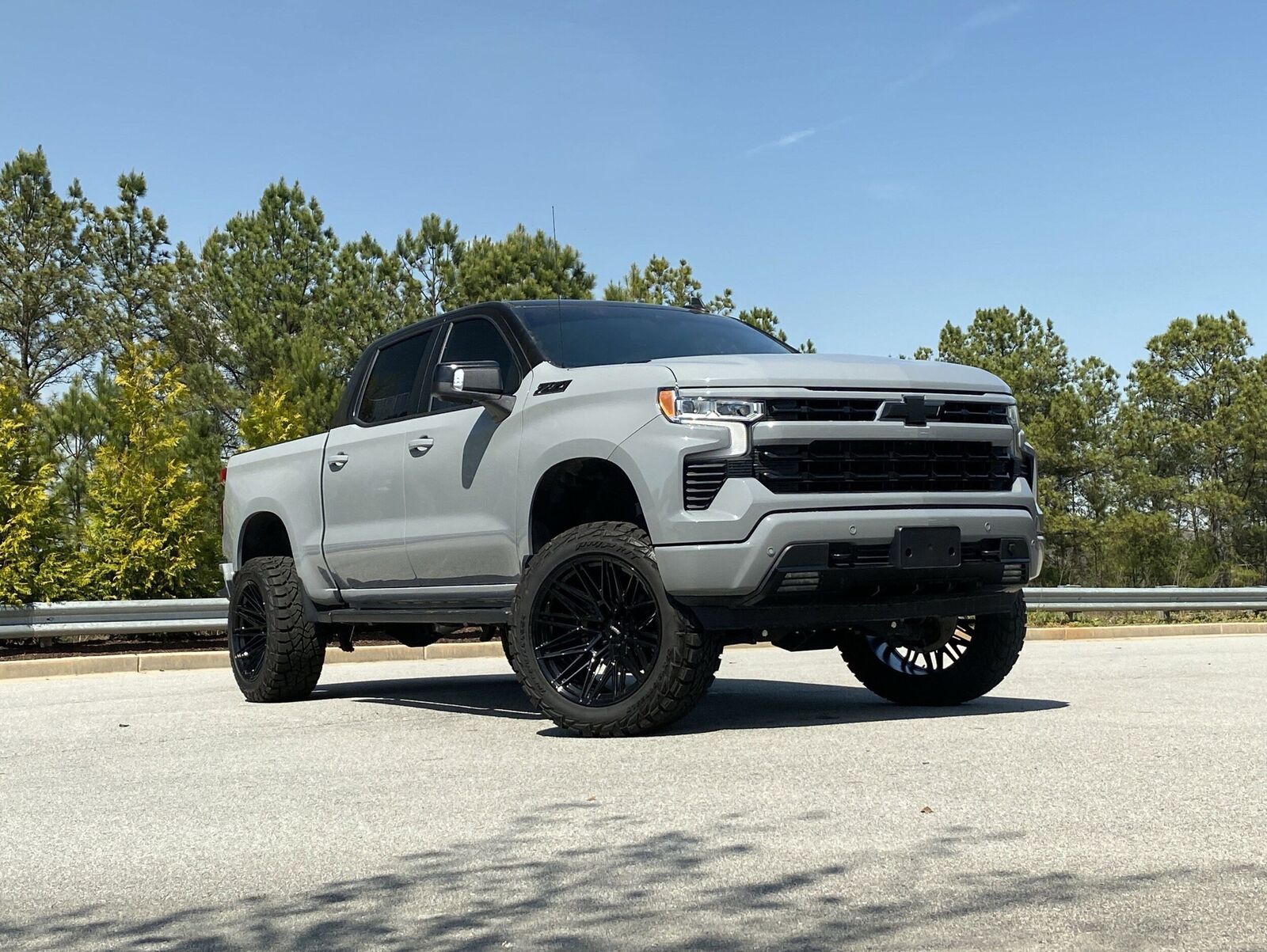 2025 CHEVROLET Silverado