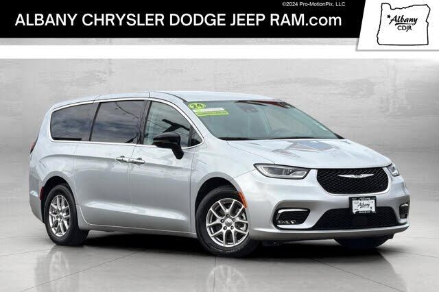 2024 CHRYSLER Pacifica