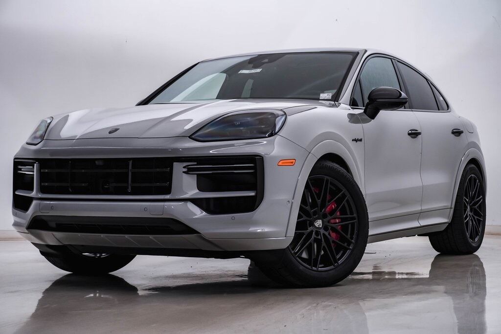 2026 PORSCHE Cayenne